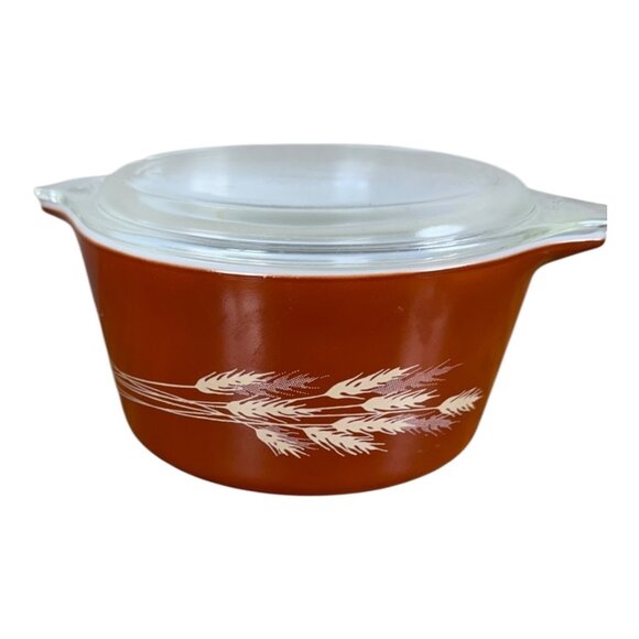 Pyrex Wheat Casserole Dish - Picture 1 of 5